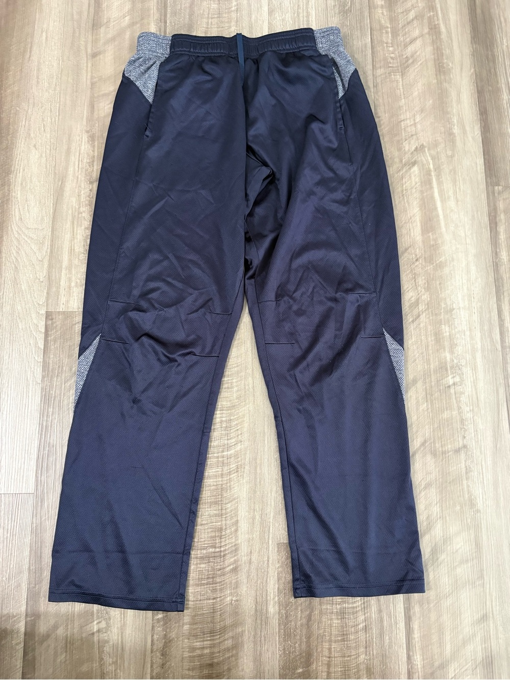 C9 Champion Navy and Gray Boys’ Athletic Pants - Size XL - Picture 3 of 5